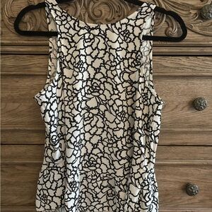 Ann Taylor Black and White Floral Lace Fitted Blouse